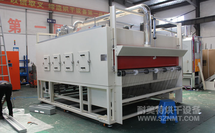 汽車輪罩板加熱軟化后壓成形自動(dòng)化烘烤線